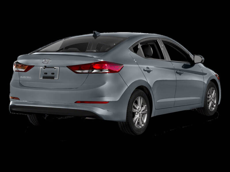 2018 Hyundai Elantra