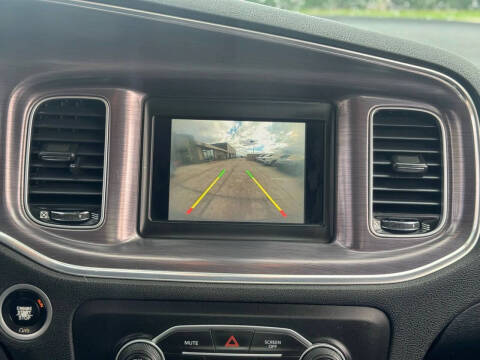 2018 Dodge Charger SXT