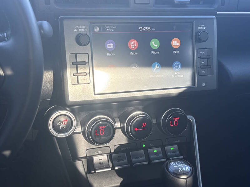 2023 Toyota GR86 Premium