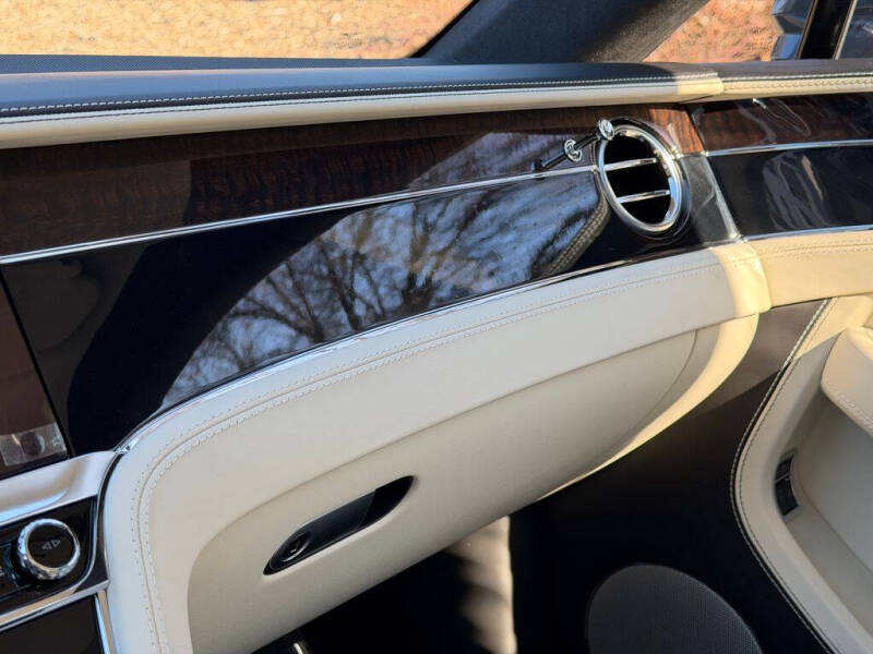 2023 Bentley Continental