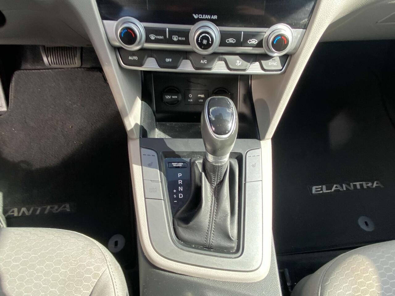 2020 Hyundai Elantra  - $22,600