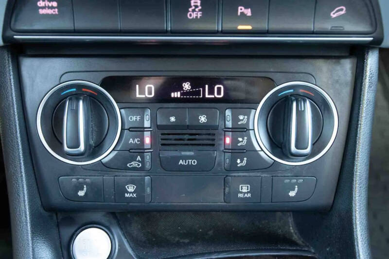 2016 Audi Q3 2.0T Premium Plus