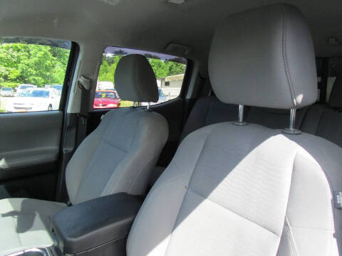 2017 Toyota Tacoma SR5 V6