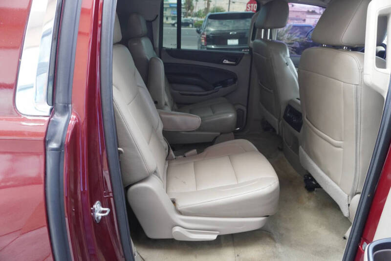 2017 Chevrolet Suburban LT