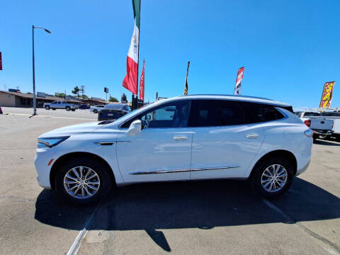 2023 Buick Enclave Essence