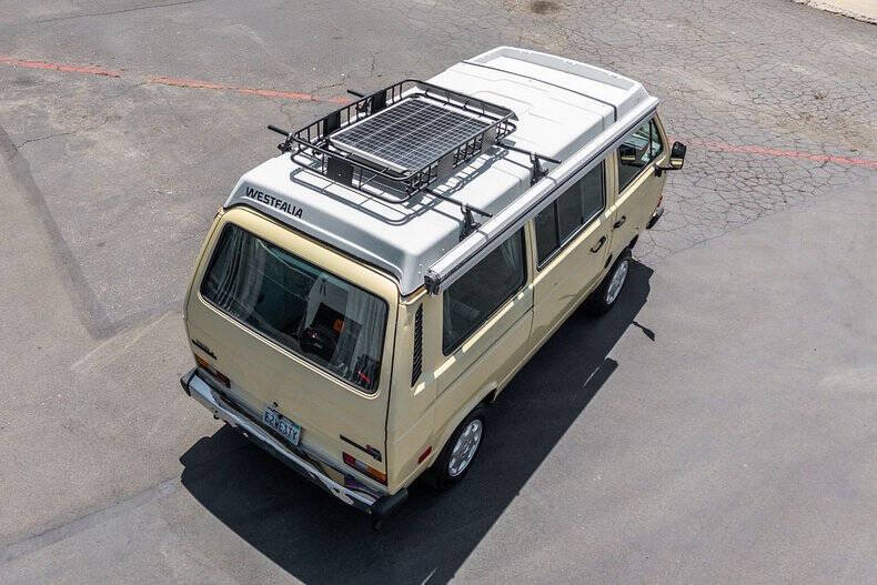 1982 Volkswagen Vanagon Camper