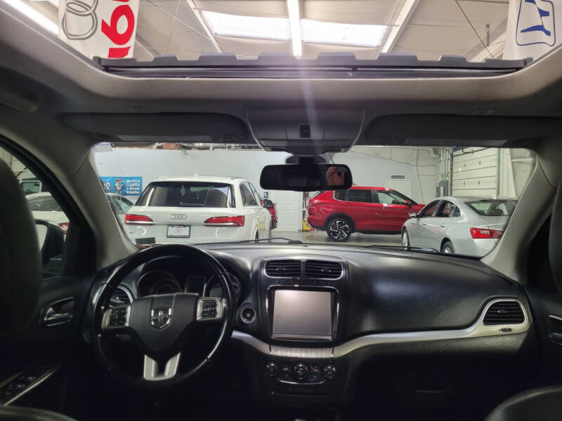 2020 Dodge Journey Crossroad