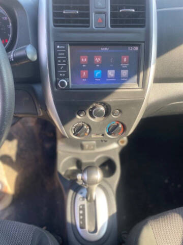 2019 Nissan Versa SV