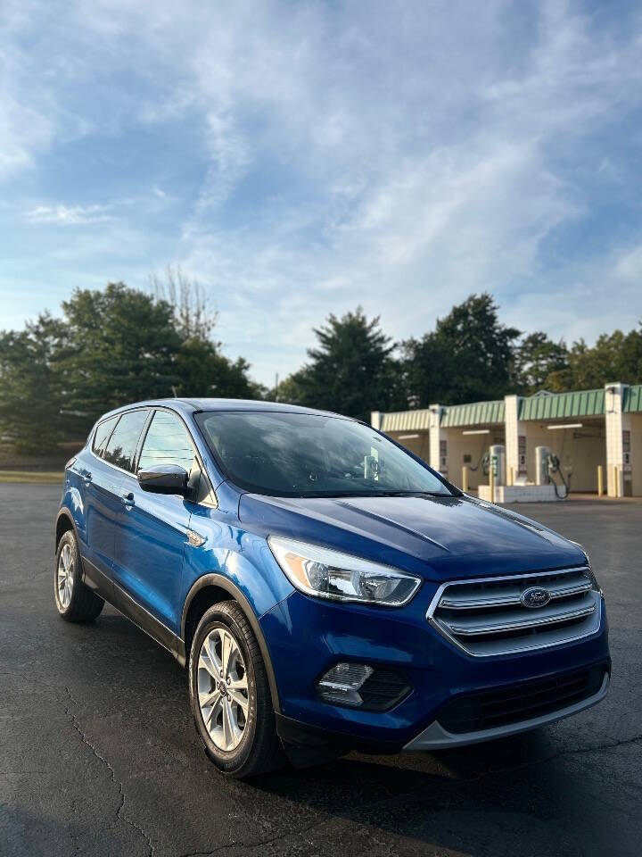 2017 Ford Escape SE AWD 4dr SUV's photo