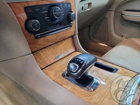 2012 Chrysler 300 Limited
