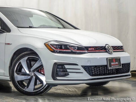 2019 Volkswagen Golf GTI S