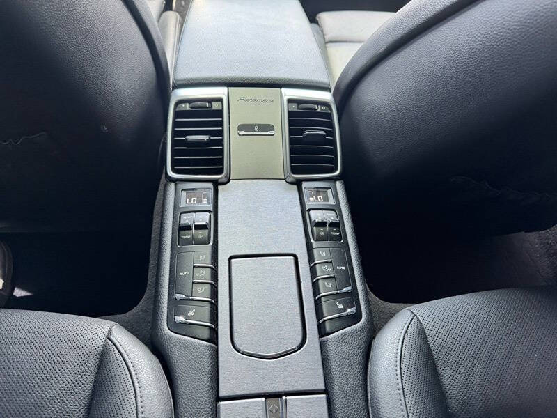 2014 Porsche Panamera S