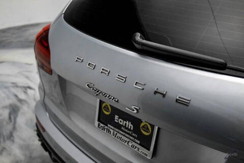 2017 Porsche Cayenne S