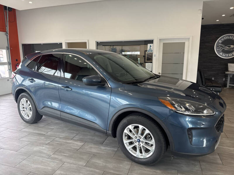 2020 Ford Escape SE