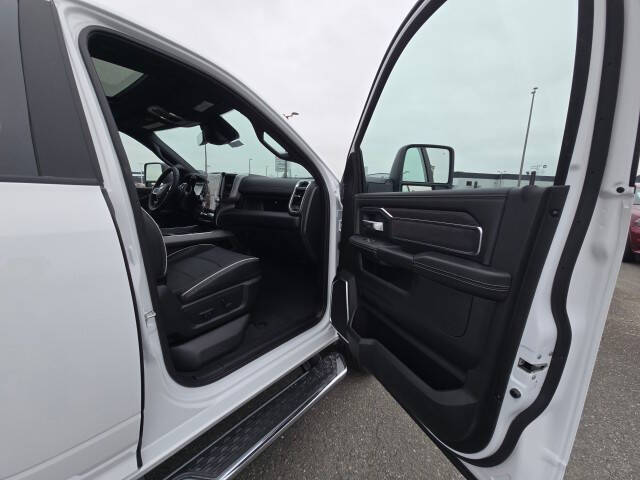 2025 RAM 3500 Laramie