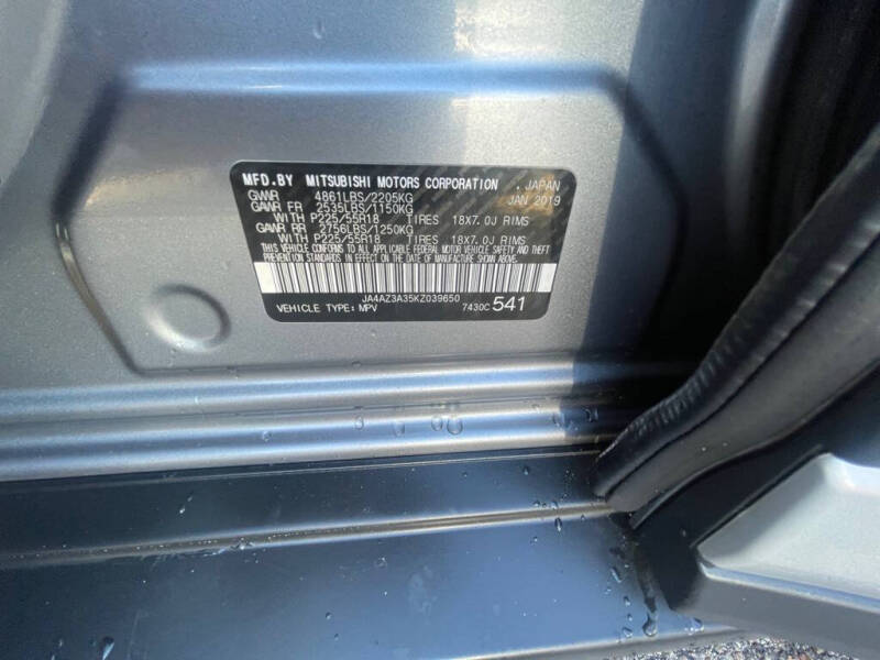 2019 Mitsubishi Outlander SE