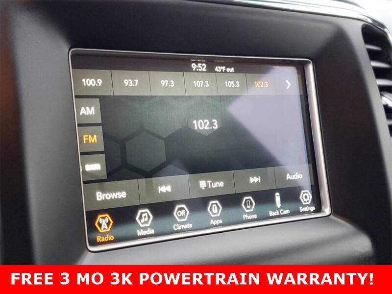 2019 Jeep Grand Cherokee Laredo E