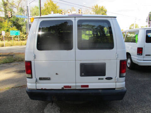 2014 Ford E-Series E-150