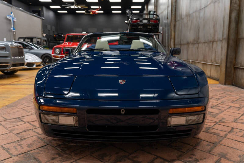 1990 Porsche 944 S2