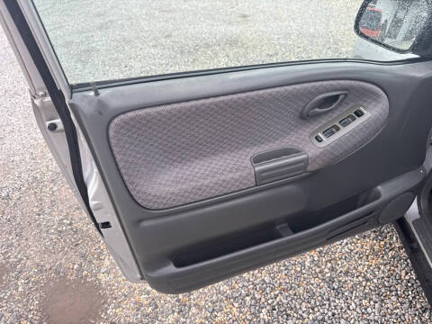 2002 Chevrolet Tracker