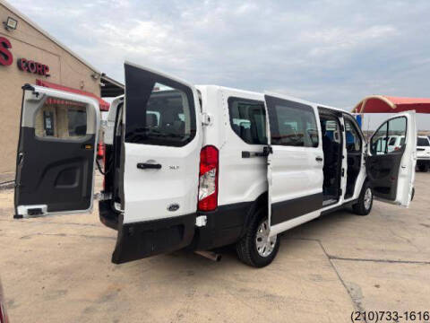 2023 Ford Transit 350 XLT
