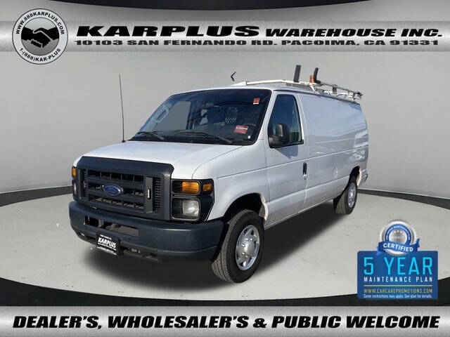 2013 Ford E-Series Econoline Van Commercial's photo