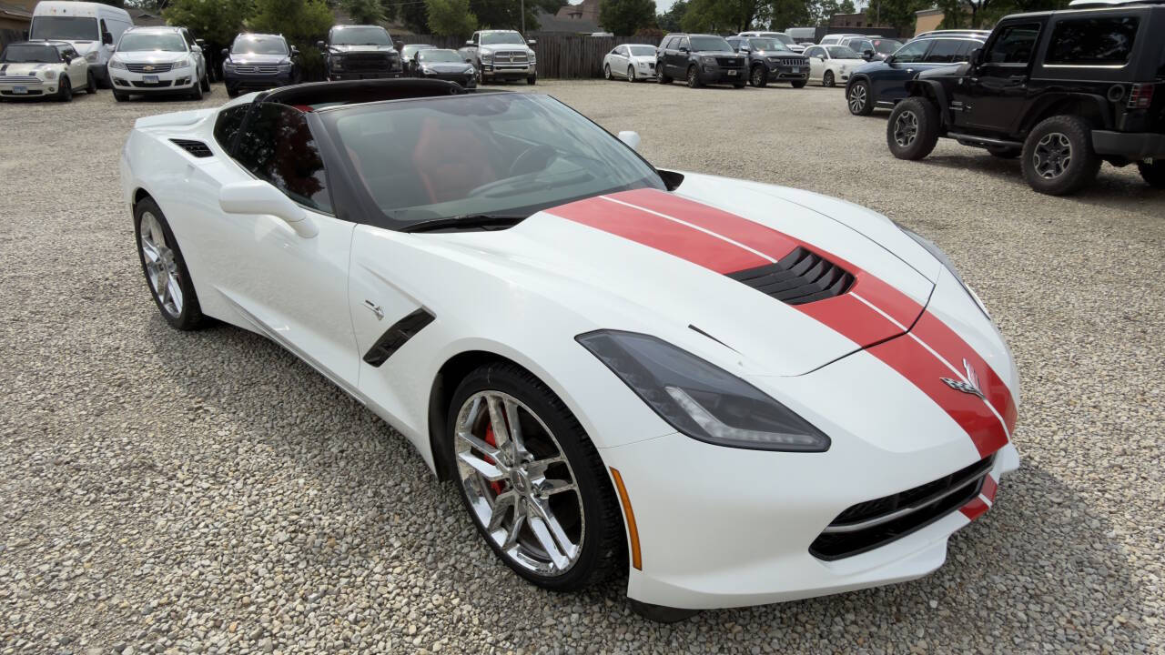 2015 Chevrolet Corvette Stingray Coupe w/Z51's photo