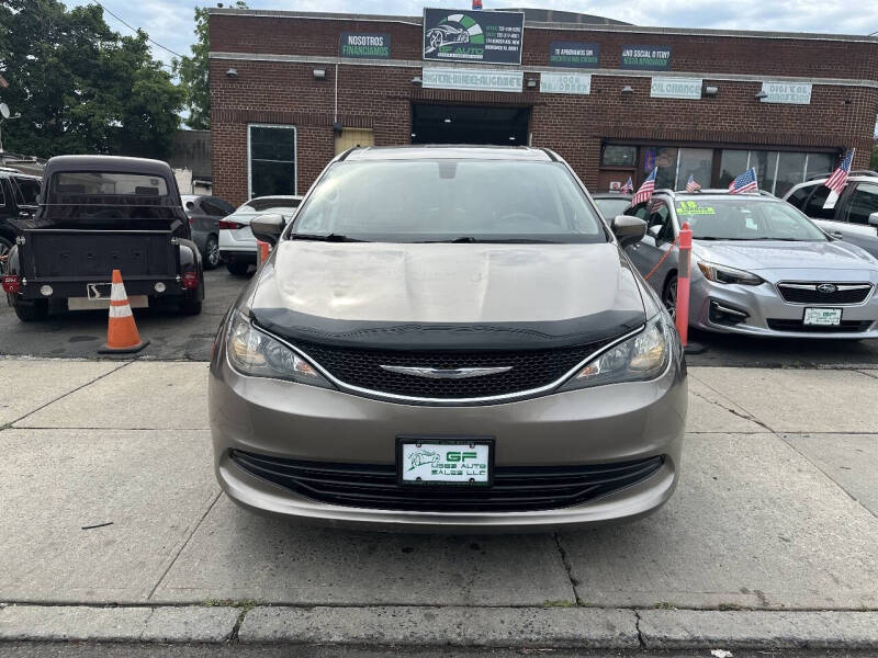 2017 Chrysler Pacifica LX
