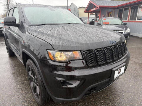 2018 Jeep Grand Cherokee Upland