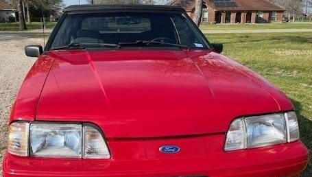 1990 Ford Mustang