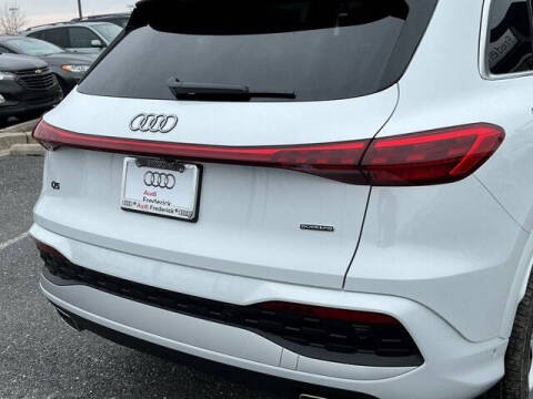 2025 Audi Q5 quattro Premium Plus TFSI