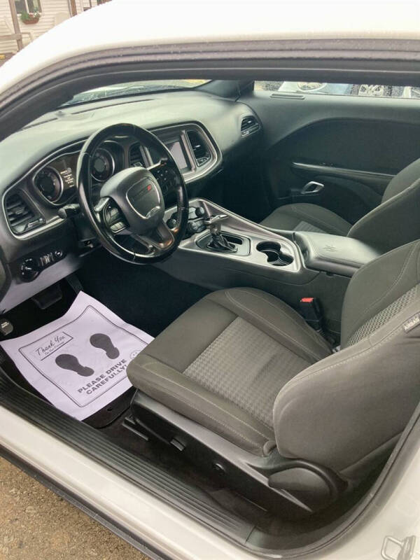 2020 Dodge Challenger SXT