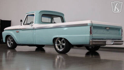 1965 Ford F-100