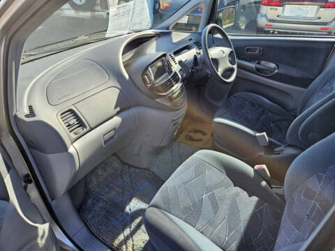 2000 Toyota Estima Factory RHD