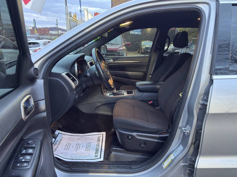 2016 Jeep Grand Cherokee Laredo