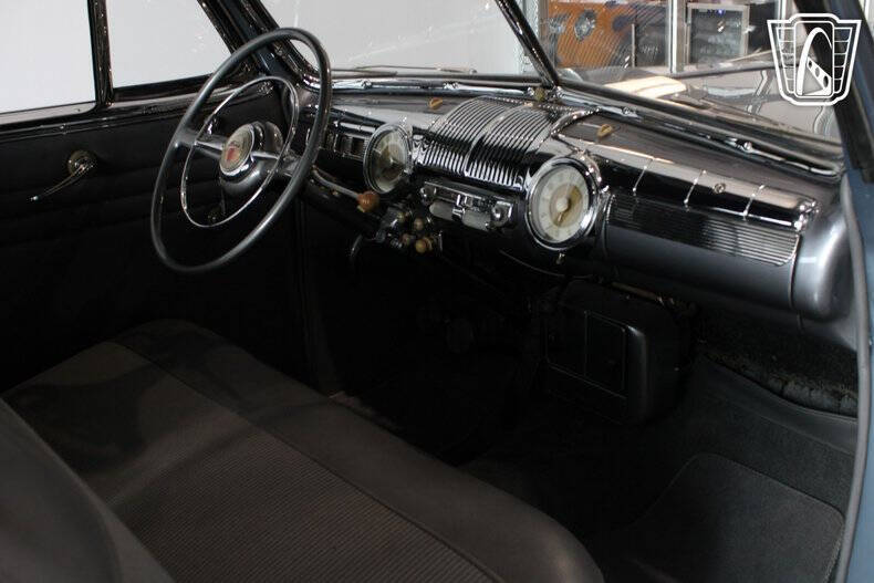 1947 Ford Super Deluxe