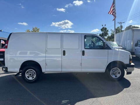 2020 GMC Savana 2500