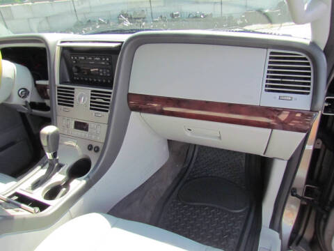 2004 Lincoln Aviator Luxury