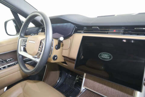 2024 Land Rover Range Rover P400 SE