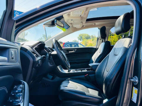 2019 Ford Edge Titanium