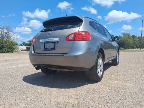 2011 Nissan Rogue SV