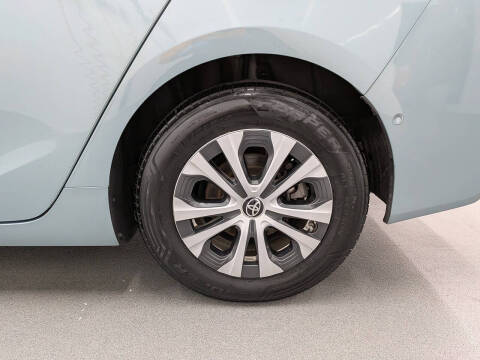 2021 Toyota Prius LE AWD-e