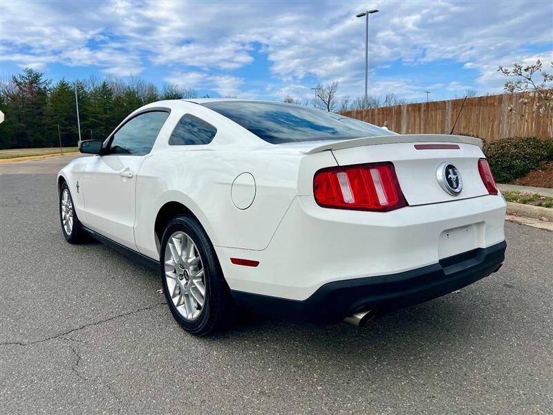 2012 Ford Mustang V6