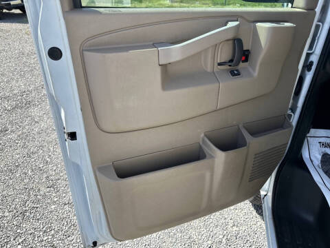 2017 Chevrolet Express 2500