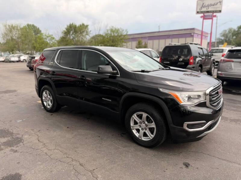 2017 GMC Acadia SLE-1