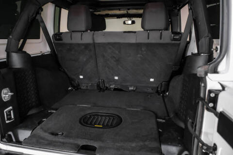 2017 Jeep Wrangler Unlimited Smoky Mountain