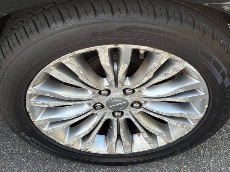 2012 Chrysler 200 Limited