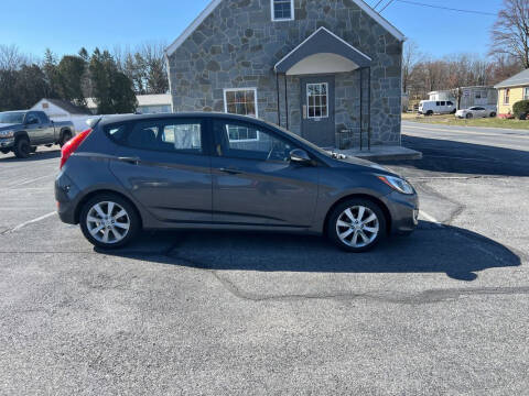 2013 Hyundai Accent for sale at PENWAY AUTOMOTIVE in Chambersburg PA
