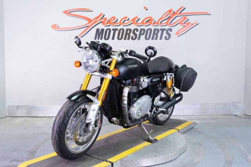 2016 Triumph Thruxton 1200
