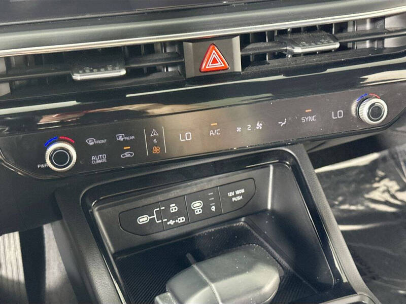 2025 Kia K5
